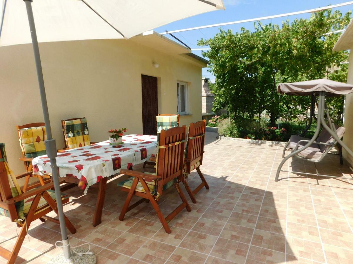 Apartment Varelija Bribir  Buitenkant foto